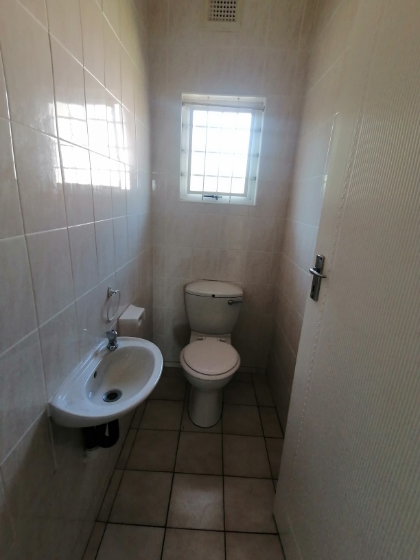 To Let 3 Bedroom Property for Rent in Panorama KwaZulu-Natal