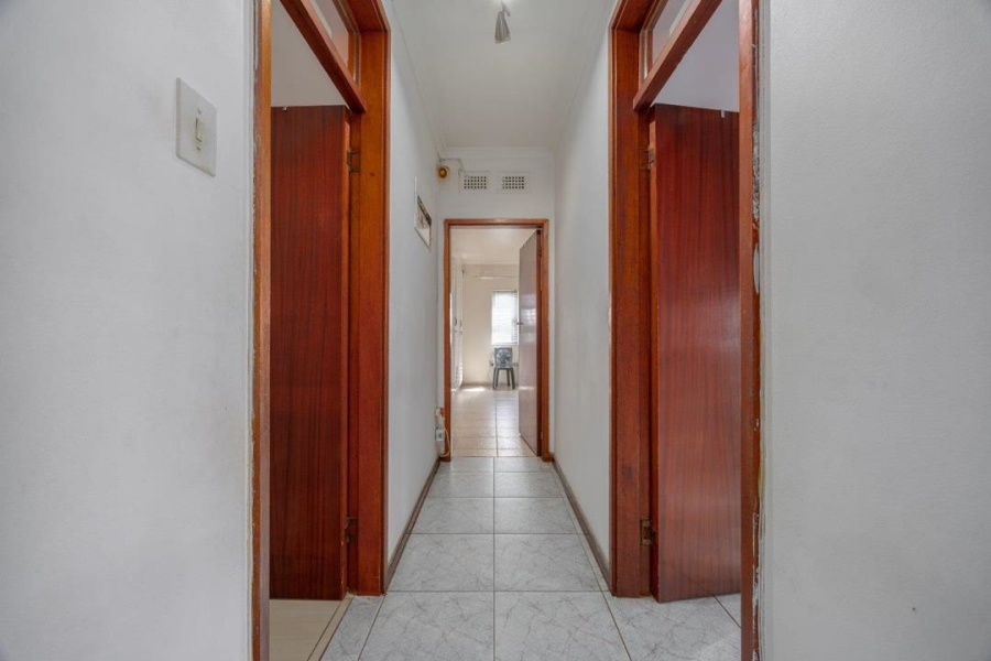 5 Bedroom Property for Sale in Isipingo Hills KwaZulu-Natal
