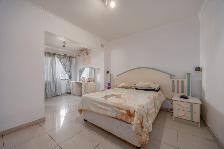 5 Bedroom Property for Sale in Isipingo Hills KwaZulu-Natal