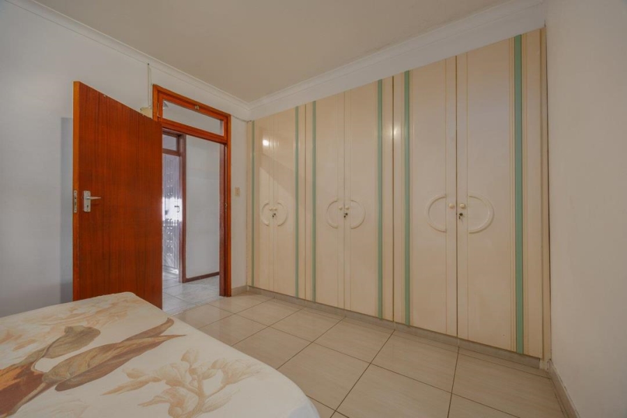 5 Bedroom Property for Sale in Isipingo Hills KwaZulu-Natal