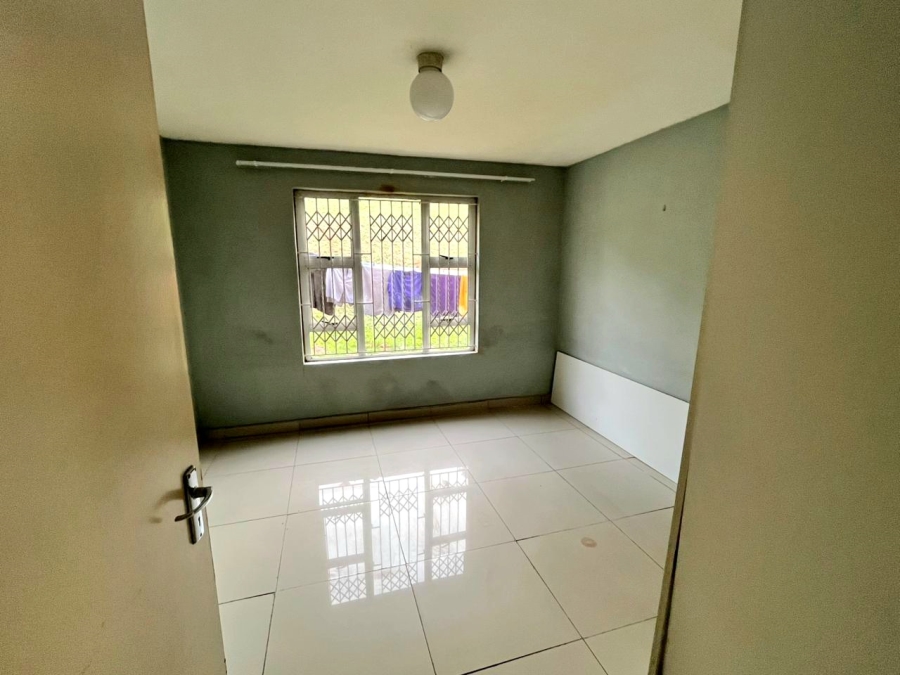 To Let 3 Bedroom Property for Rent in Woodhaven KwaZulu-Natal