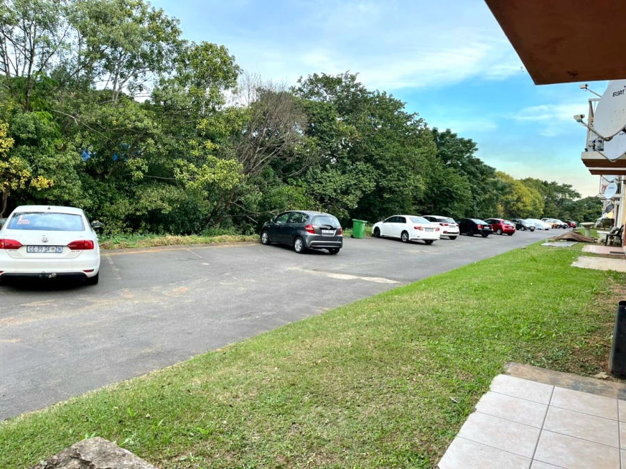 To Let 3 Bedroom Property for Rent in Woodhaven KwaZulu-Natal