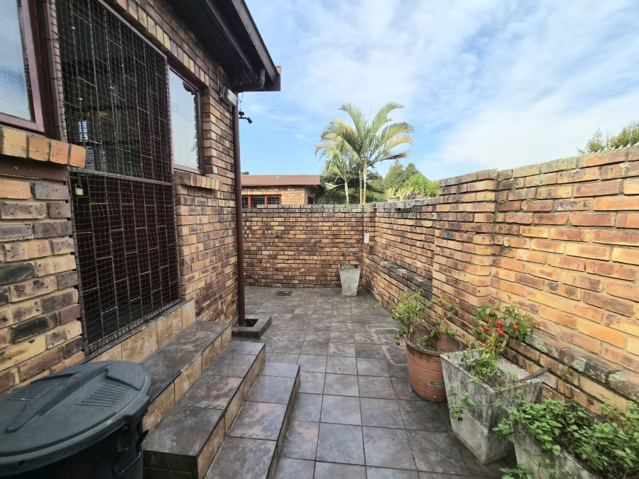3 Bedroom Property for Sale in Oak Park KwaZulu-Natal