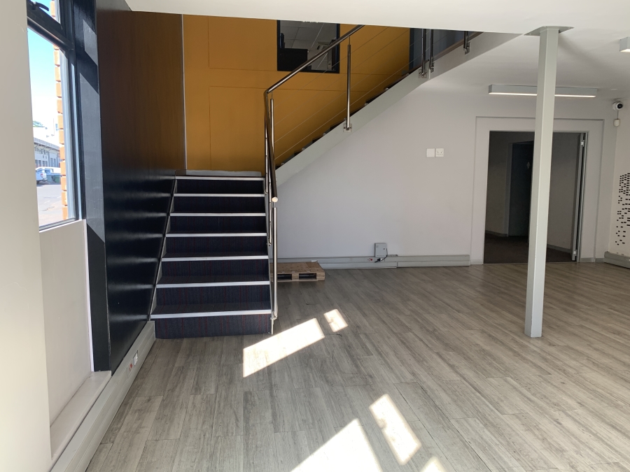 To Let Commercial Property for Rent in Mount Edgecombe KwaZulu-Natal