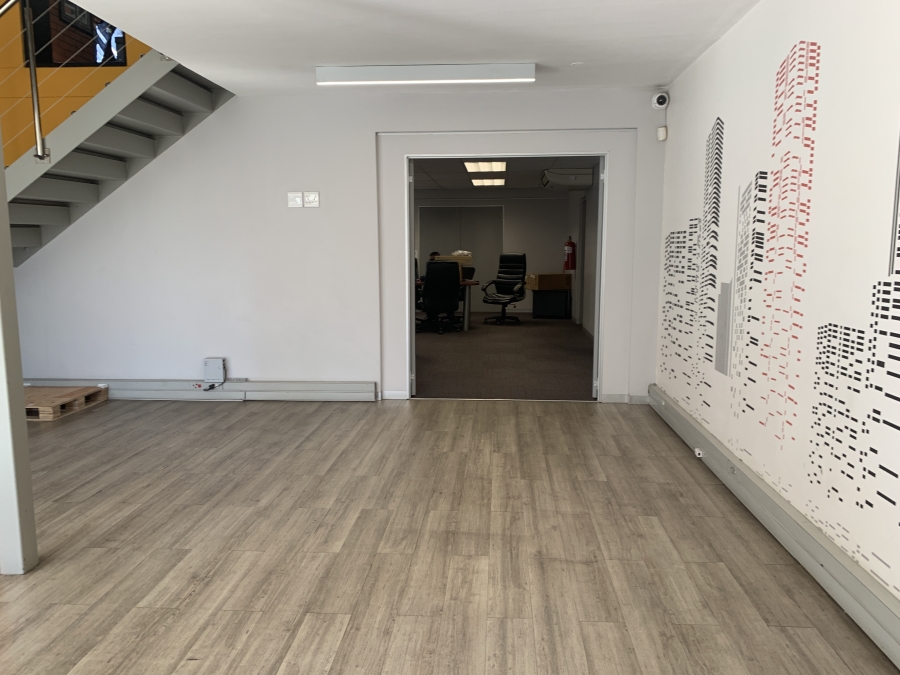To Let Commercial Property for Rent in Mount Edgecombe KwaZulu-Natal