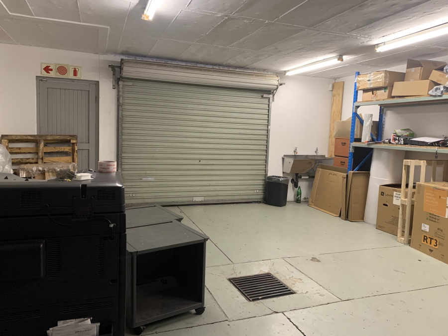 To Let Commercial Property for Rent in Mount Edgecombe KwaZulu-Natal