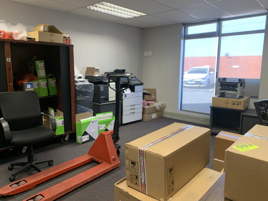 To Let Commercial Property for Rent in Mount Edgecombe KwaZulu-Natal