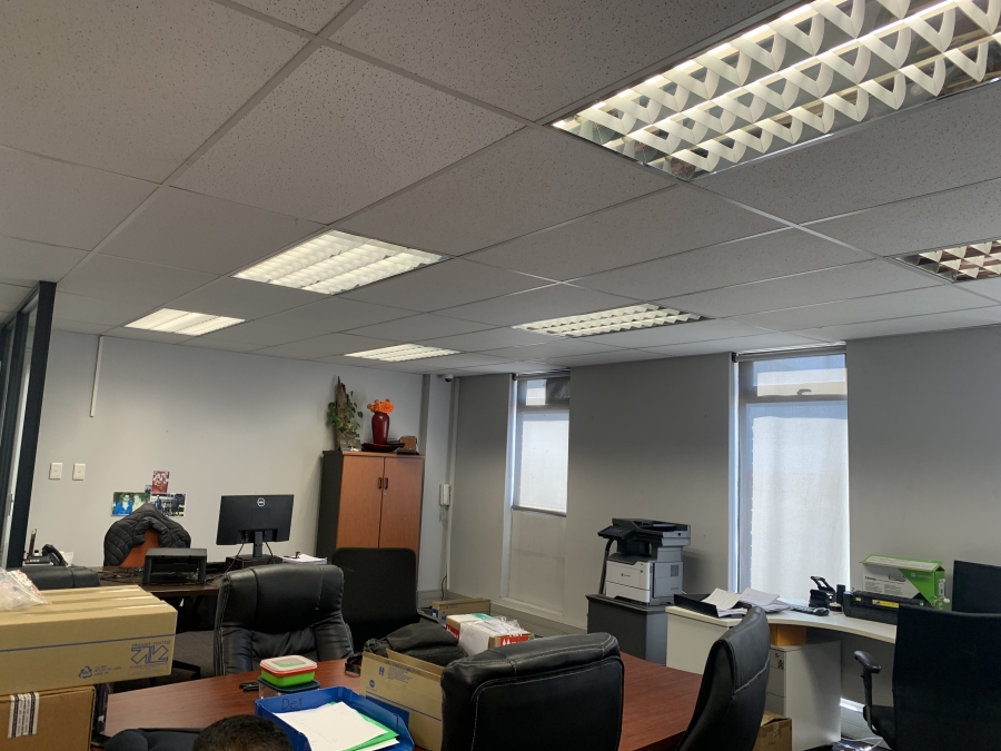 To Let Commercial Property for Rent in Mount Edgecombe KwaZulu-Natal