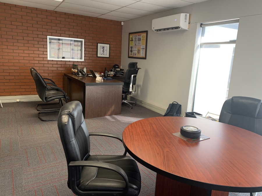 To Let Commercial Property for Rent in Mount Edgecombe KwaZulu-Natal