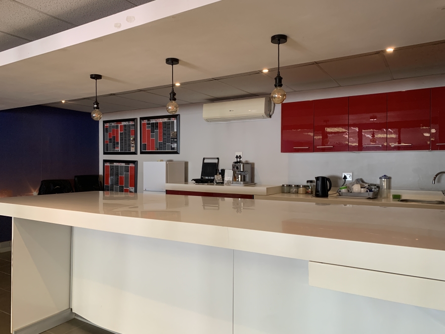 To Let Commercial Property for Rent in Mount Edgecombe KwaZulu-Natal