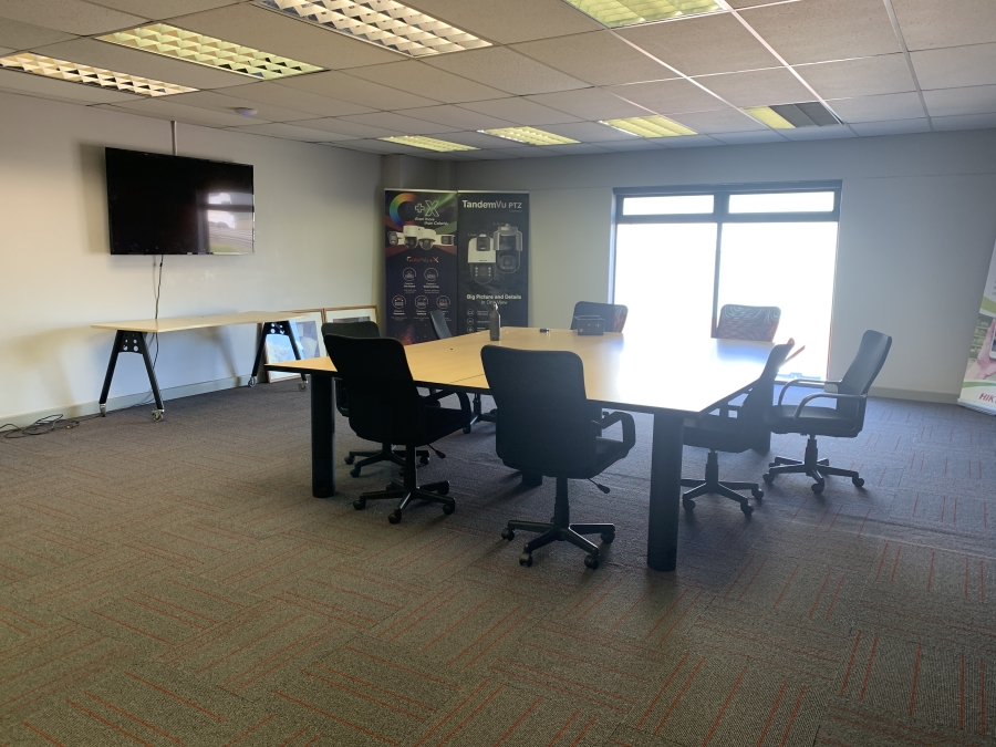 To Let Commercial Property for Rent in Mount Edgecombe KwaZulu-Natal