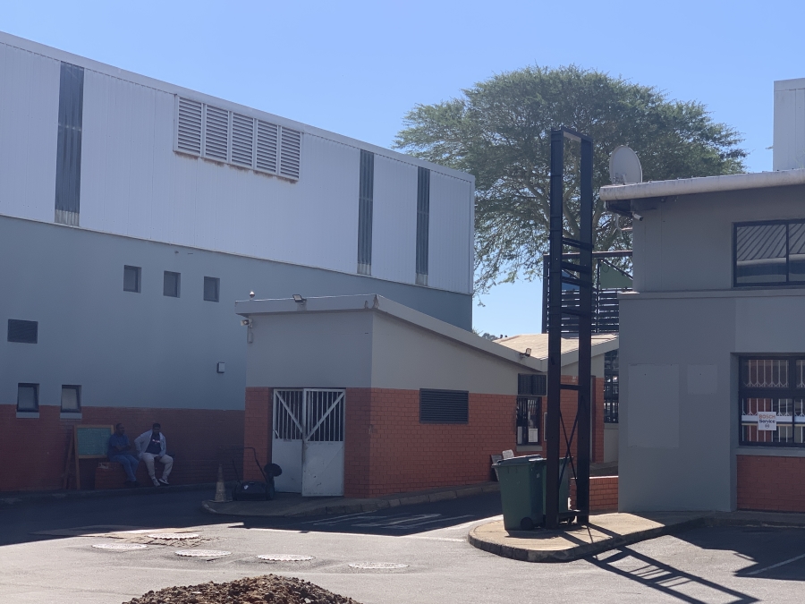To Let Commercial Property for Rent in Mount Edgecombe KwaZulu-Natal