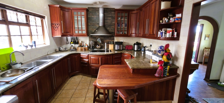 4 Bedroom Property for Sale in Panorama KwaZulu-Natal