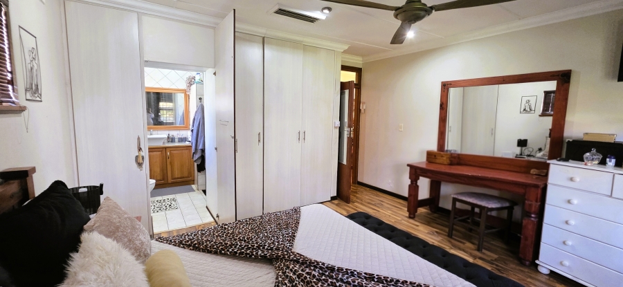 4 Bedroom Property for Sale in Panorama KwaZulu-Natal
