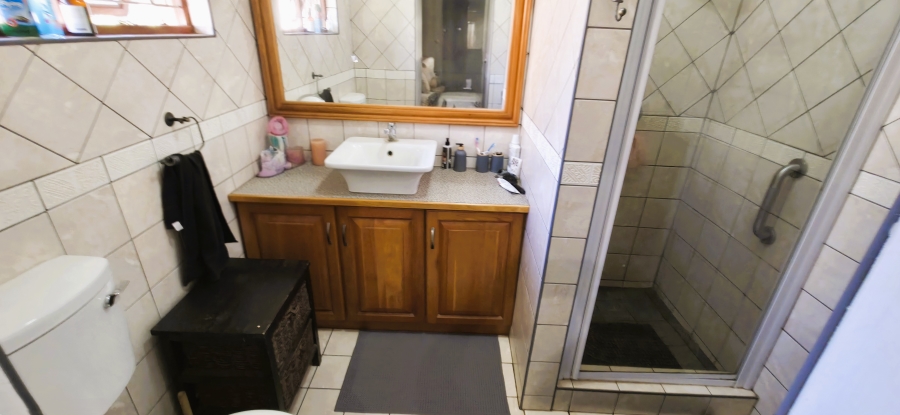 4 Bedroom Property for Sale in Panorama KwaZulu-Natal