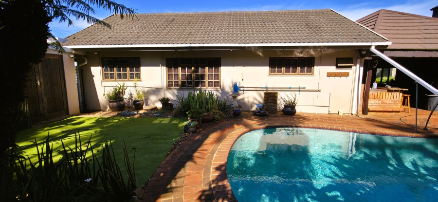 4 Bedroom Property for Sale in Panorama KwaZulu-Natal