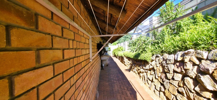 4 Bedroom Property for Sale in Panorama KwaZulu-Natal
