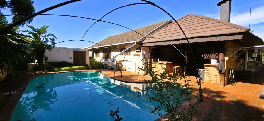 4 Bedroom Property for Sale in Panorama KwaZulu-Natal