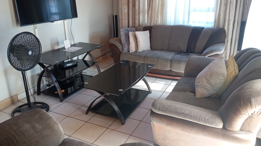 4 Bedroom Property for Sale in Bonela KwaZulu-Natal