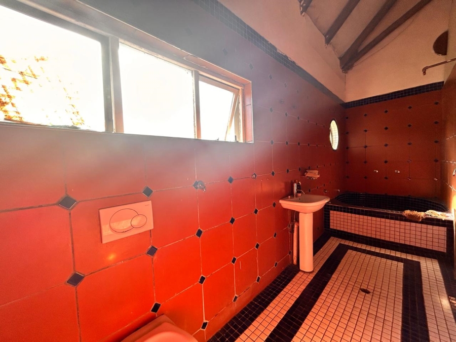 13 Bedroom Property for Sale in Meer En See KwaZulu-Natal