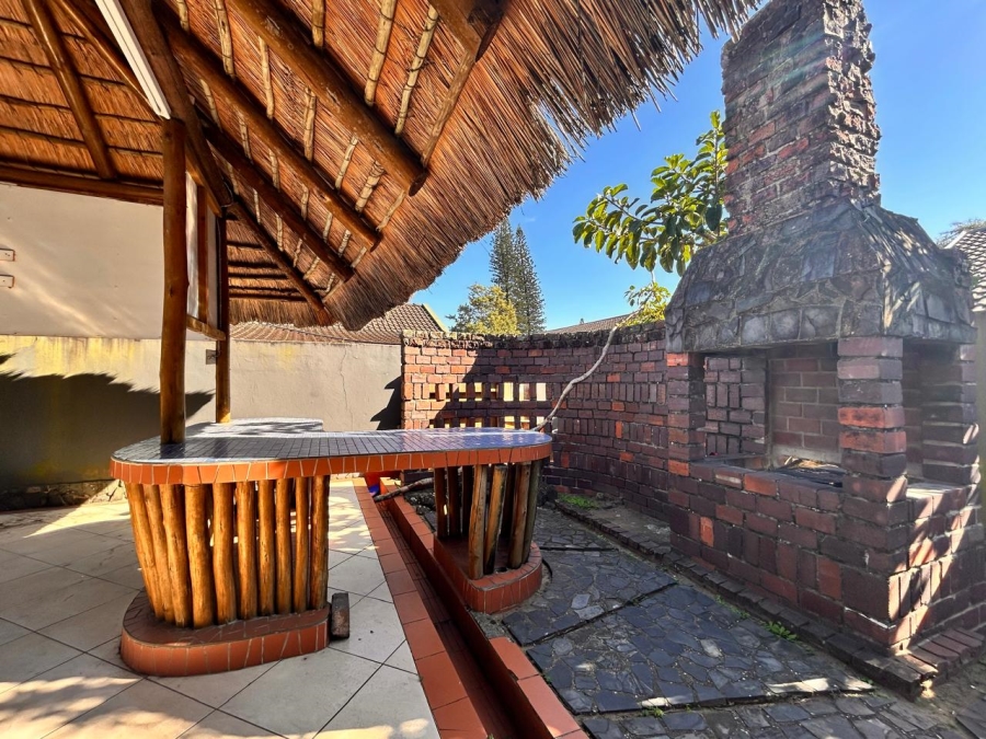 13 Bedroom Property for Sale in Meer En See KwaZulu-Natal