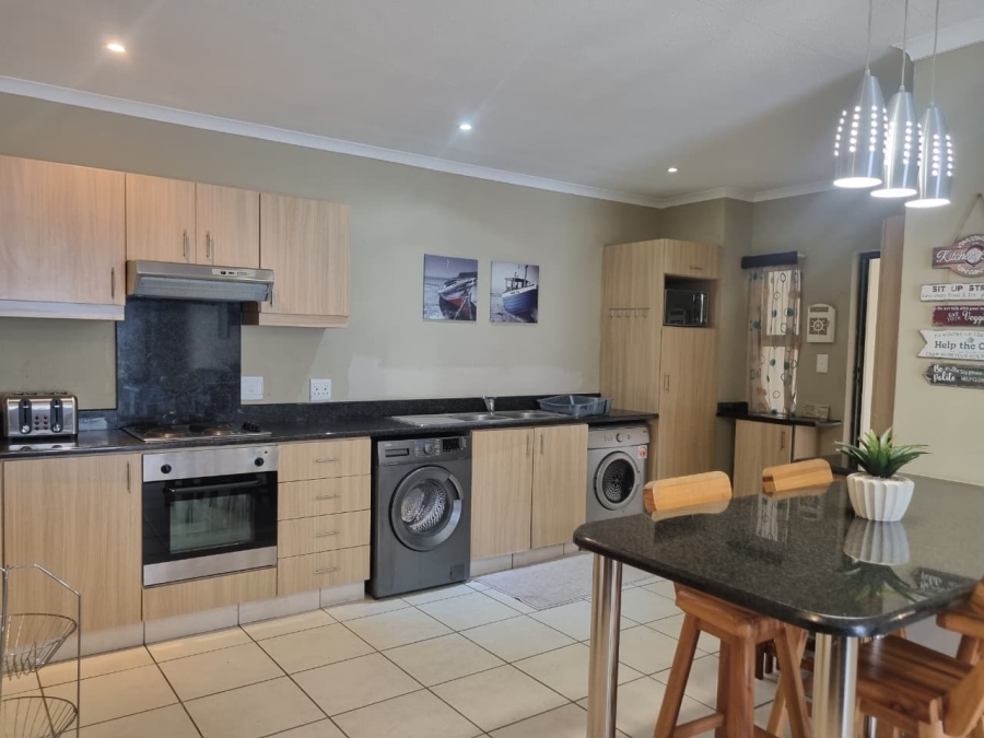 2 Bedroom Property for Sale in Illovo Beach KwaZulu-Natal