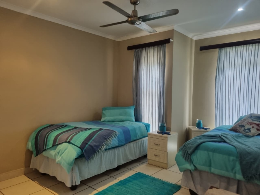 2 Bedroom Property for Sale in Illovo Beach KwaZulu-Natal