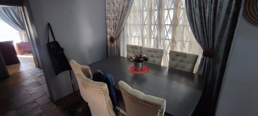 3 Bedroom Property for Sale in Westridge KwaZulu-Natal