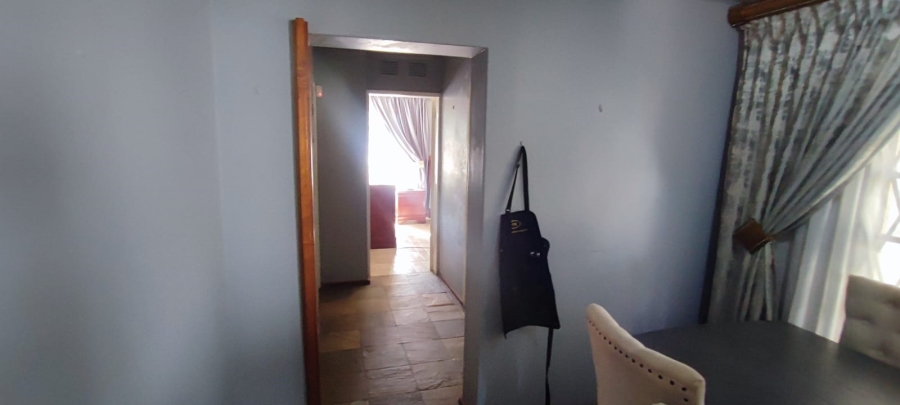 3 Bedroom Property for Sale in Westridge KwaZulu-Natal