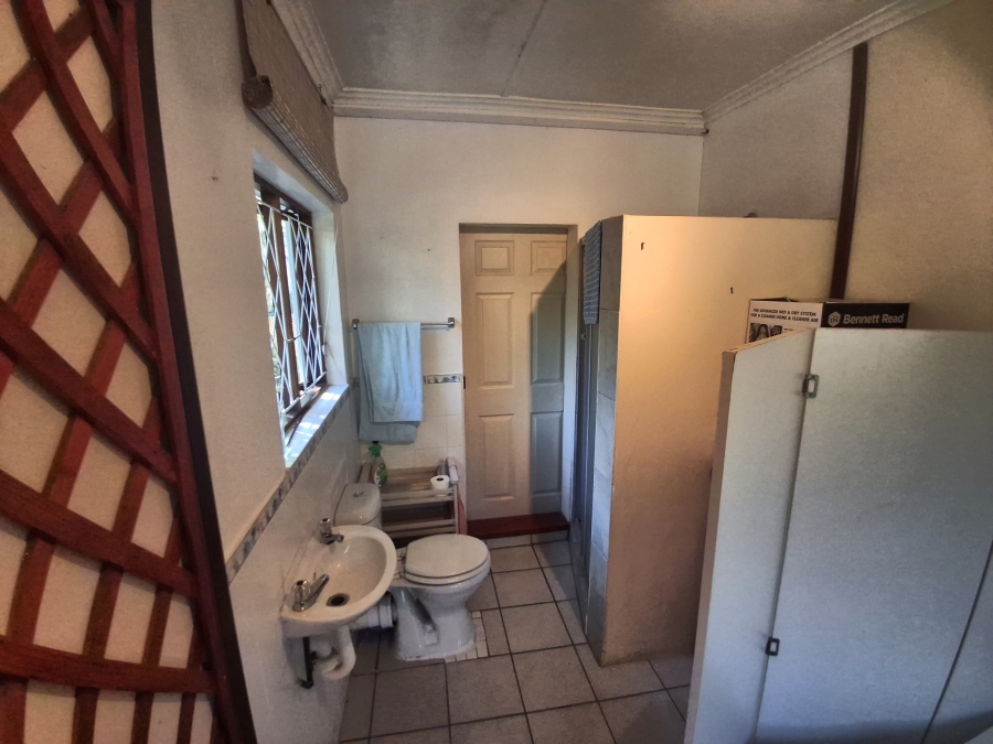 4 Bedroom Property for Sale in Leisure Bay KwaZulu-Natal