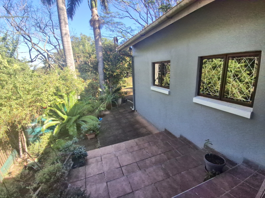 4 Bedroom Property for Sale in Leisure Bay KwaZulu-Natal