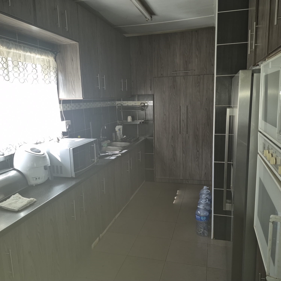 3 Bedroom Property for Sale in Manor Gardens KwaZulu-Natal
