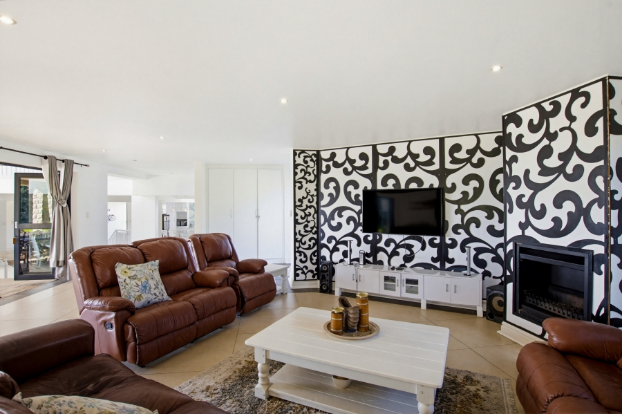 7 Bedroom Property for Sale in Zinkwazi Beach KwaZulu-Natal