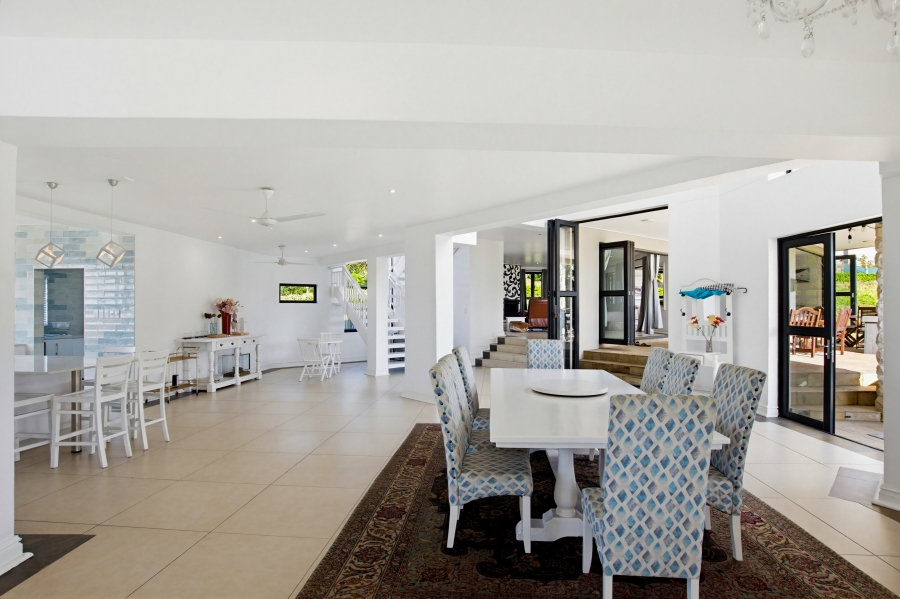 7 Bedroom Property for Sale in Zinkwazi Beach KwaZulu-Natal