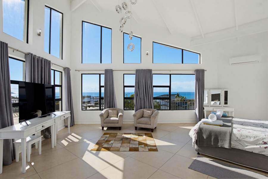 7 Bedroom Property for Sale in Zinkwazi Beach KwaZulu-Natal