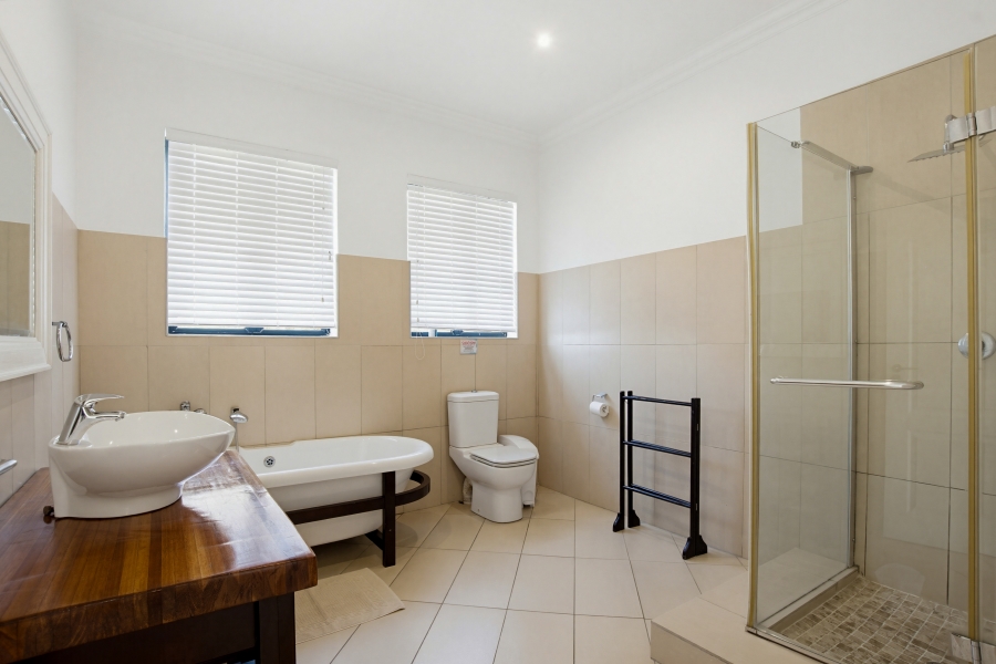 7 Bedroom Property for Sale in Zinkwazi Beach KwaZulu-Natal