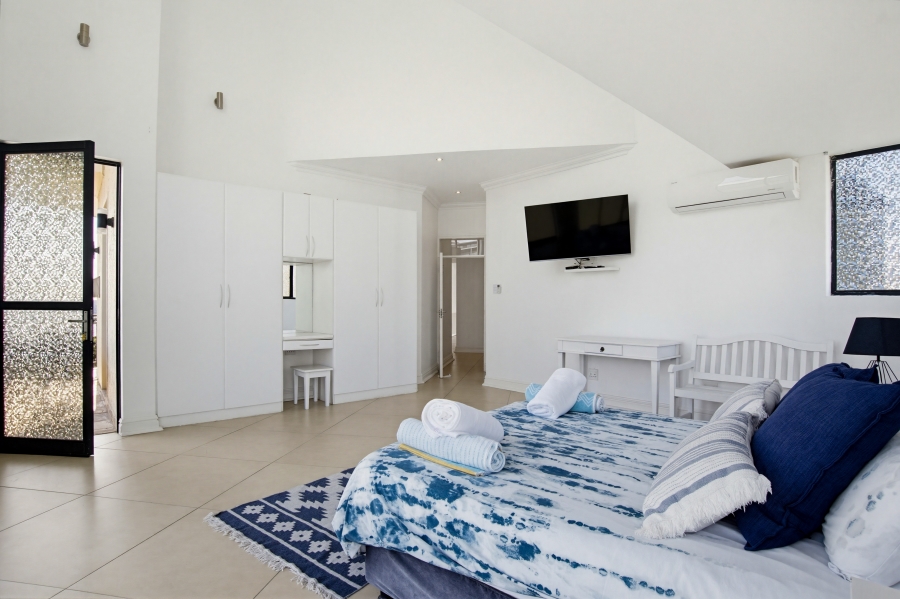 7 Bedroom Property for Sale in Zinkwazi Beach KwaZulu-Natal