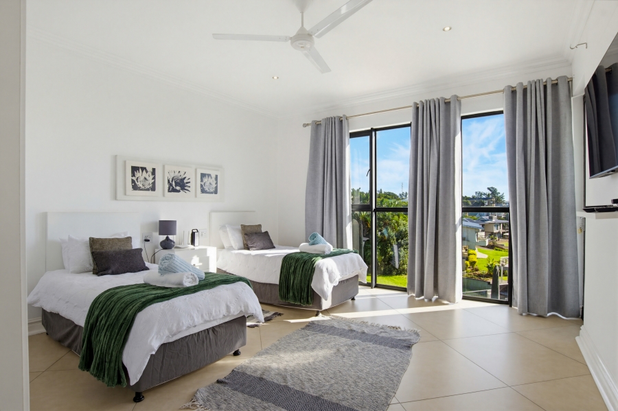 7 Bedroom Property for Sale in Zinkwazi Beach KwaZulu-Natal