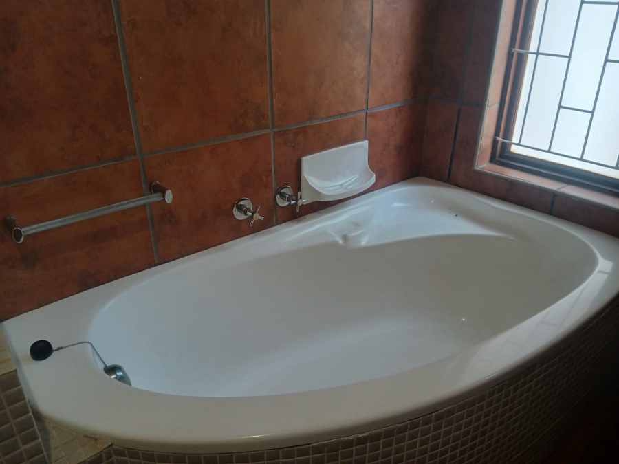 To Let 4 Bedroom Property for Rent in Mtunzini KwaZulu-Natal
