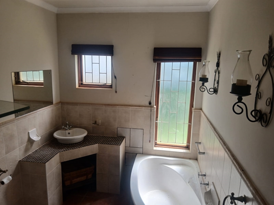 To Let 4 Bedroom Property for Rent in Mtunzini KwaZulu-Natal