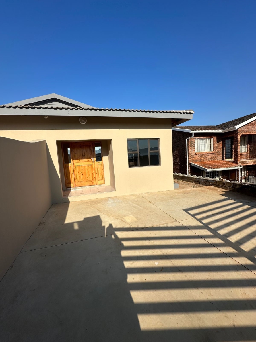 4 Bedroom Property for Sale in Glenwood KwaZulu-Natal