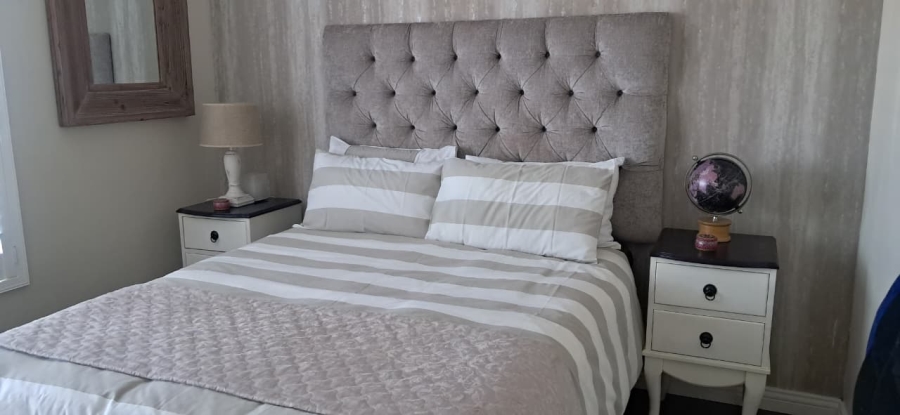 To Let 2 Bedroom Property for Rent in Mzingazi Golf Estate KwaZulu-Natal
