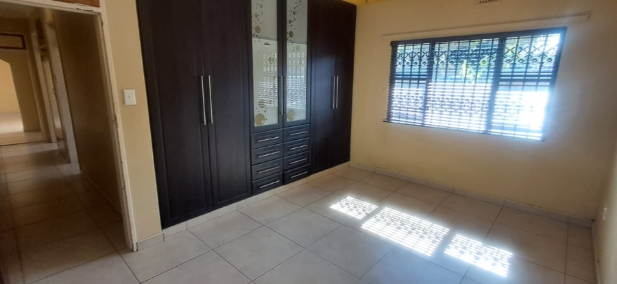 To Let 3 Bedroom Property for Rent in Veld En Vlei KwaZulu-Natal
