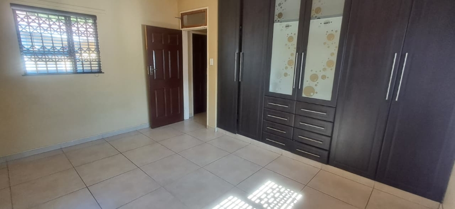 To Let 3 Bedroom Property for Rent in Veld En Vlei KwaZulu-Natal
