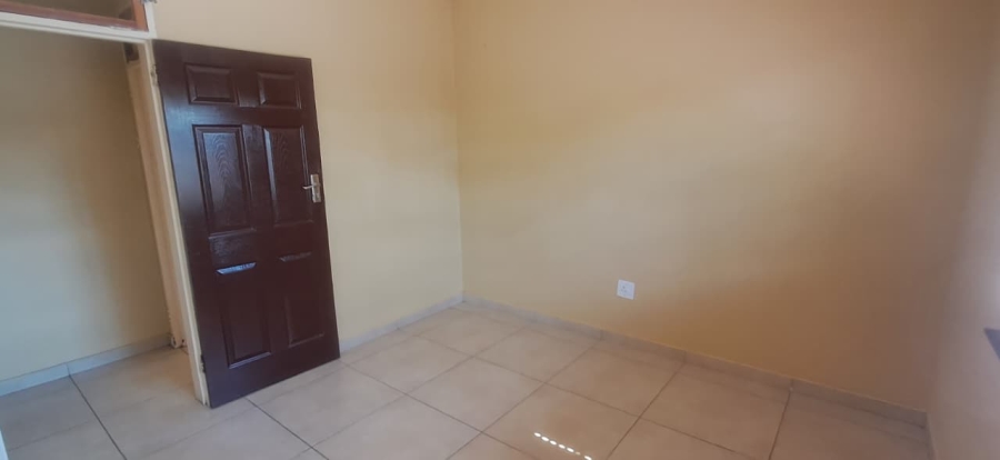 To Let 3 Bedroom Property for Rent in Veld En Vlei KwaZulu-Natal