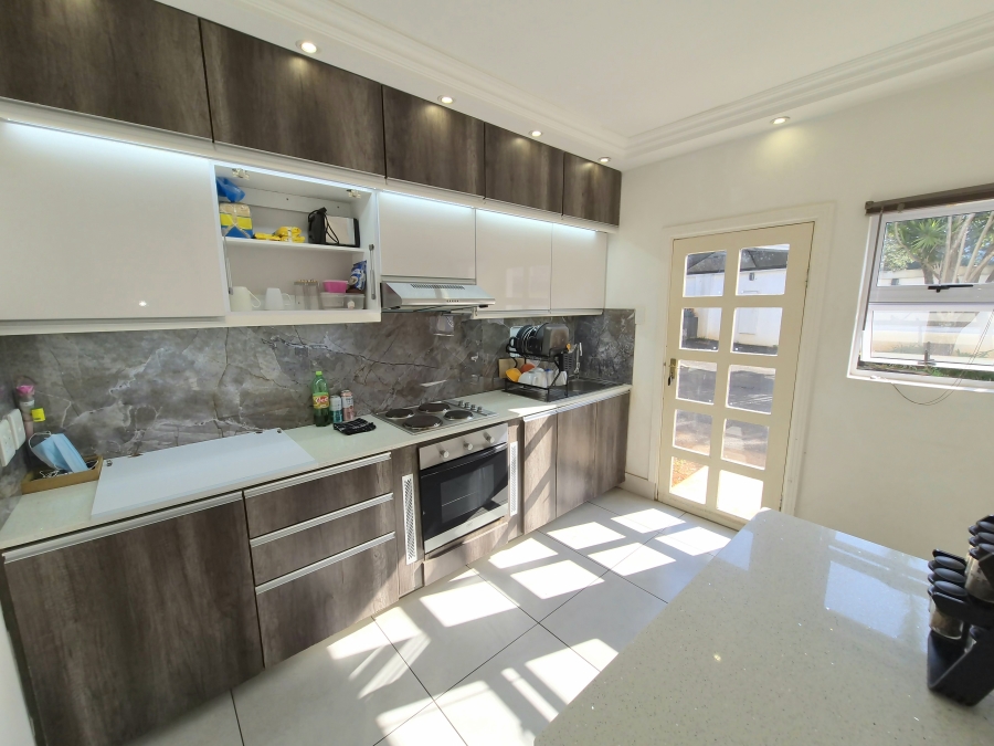 2 Bedroom Property for Sale in Prestbury KwaZulu-Natal