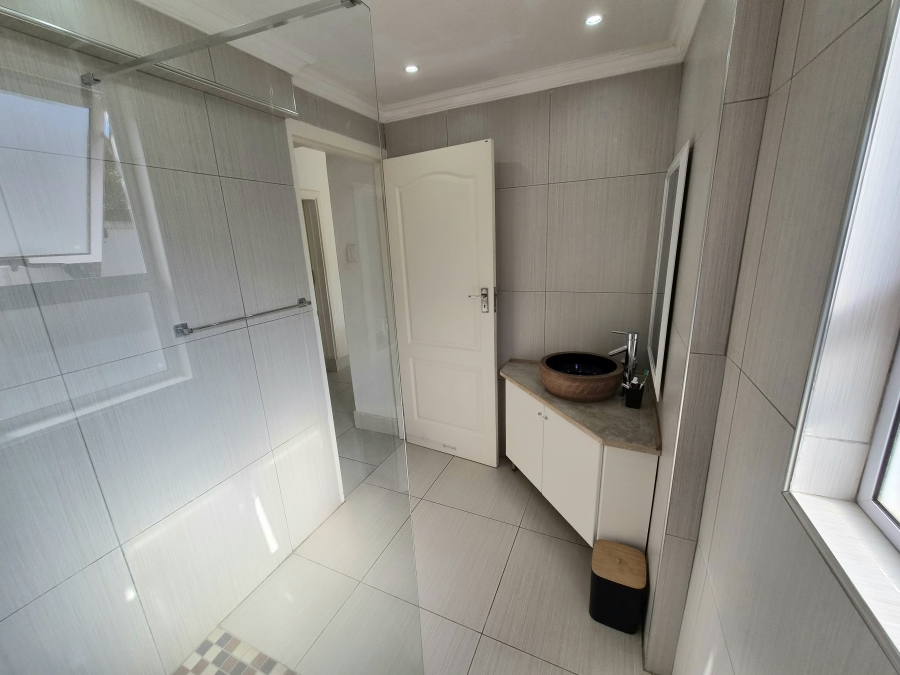 2 Bedroom Property for Sale in Prestbury KwaZulu-Natal