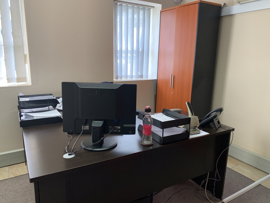 To Let Commercial Property for Rent in Mount Edgecombe KwaZulu-Natal