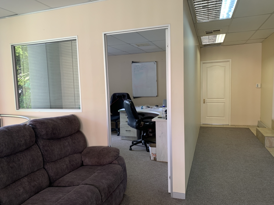 To Let Commercial Property for Rent in Mount Edgecombe KwaZulu-Natal
