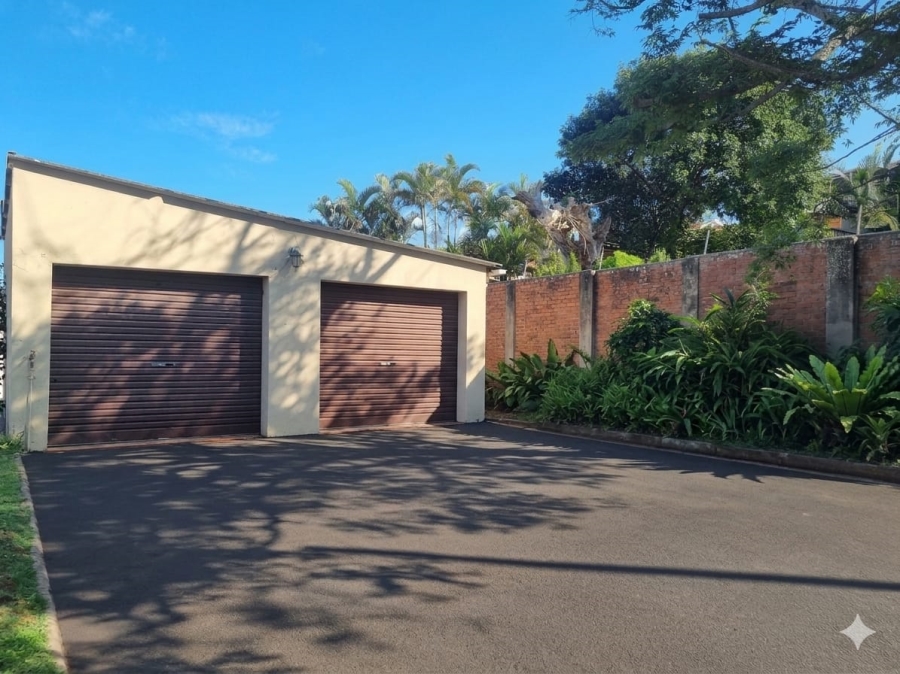 3 Bedroom Property for Sale in Amanzimtoti KwaZulu-Natal